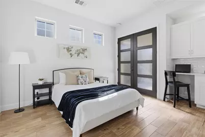 225 Diamondback Drive, Georgetown, TX 78628 - Photo 32