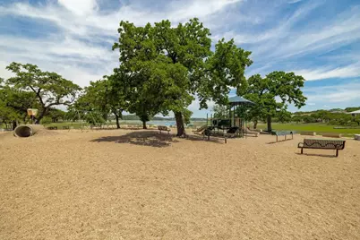 18803 Hogan Circle #14, Point Venture, TX 78645 - Photo 32