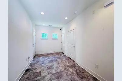 2716 Halcyon Drive #38, Austin, TX 78702 - Photo 16
