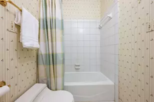 52 Club Estates Pkwy, The Hills, TX 78738 - Photo 34