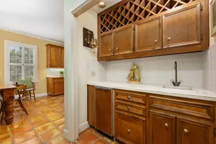 52 Club Estates Pkwy, The Hills, TX 78738 - Photo 8