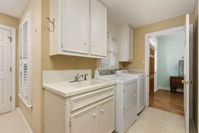 52 Club Estates Parkway, The Hills, TX 78738 - Photo 32