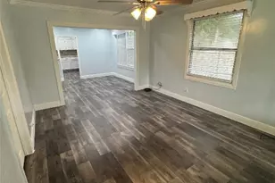 1705 Holly St, Austin, TX 78702 - Photo 6