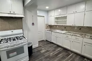 1705 Holly St, Austin, TX 78702 - Photo 16