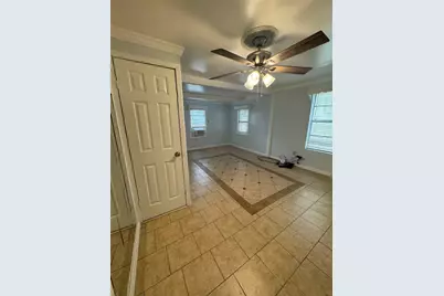 1705 Holly Street, Austin, TX 78702 - Photo 10