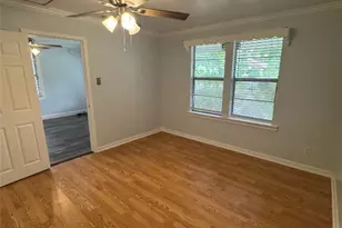 1705 Holly St, Austin, TX 78702 - Photo 12