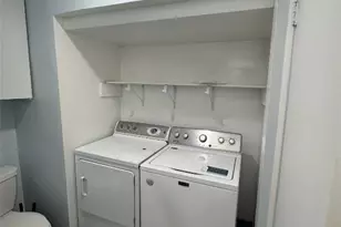 1705 Holly St, Austin, TX 78702 - Photo 4