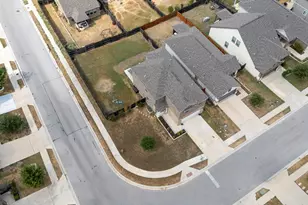 236 Yellowbark St, Buda, TX 78610 - Photo 32