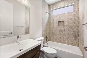 2702 Crest Ave, Austin, TX 78702 - Photo 20