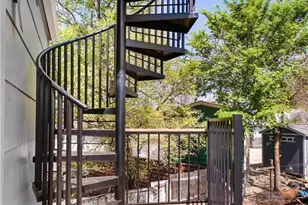 2702 Crest Ave, Austin, TX 78702 - Photo 26