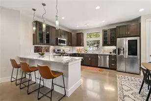 2702 Crest Ave, Austin, TX 78702 - Photo 8