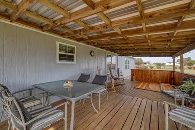 114 Thomas Park Drive, Hutto, TX 78634 - Photo 22