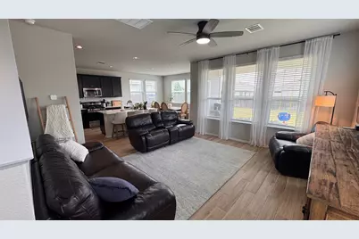 112 Tranchet Drive, Georgetown, TX 78626 - Photo 10