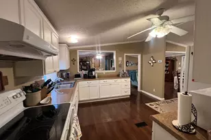 356 River Bend Dr, New Braunfels, TX 78130 - Photo 14
