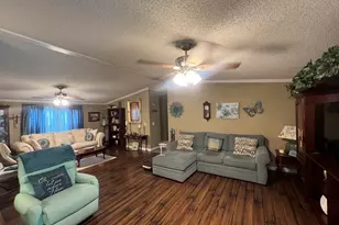 356 River Bend Dr, New Braunfels, TX 78130 - Photo 10