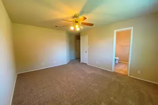 218 Jennifer Ln, Bastrop, TX 78602 - Photo 36