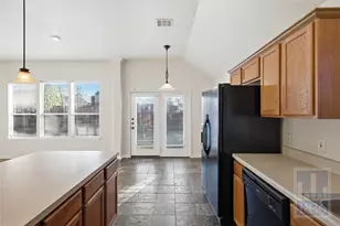 1211 Stone Rim Loop, Buda, TX 78610 - Photo 4