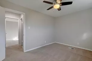 303 W 40th St, Austin, TX 78751 - Photo 14