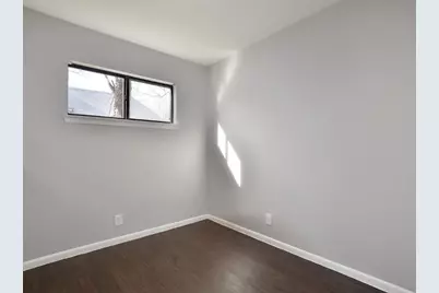 303 W 40th Street #101, Austin, TX 78751 - Photo 6