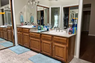 6401 Woodcrest Dr, Austin, TX 78759 - Photo 12