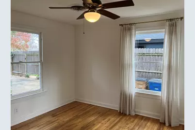 1916 W 39th Street, Austin, TX 78731 - Photo 14