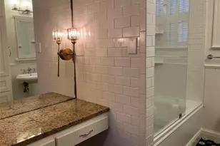 1916 W 39th St, Austin, TX 78731 - Photo 12