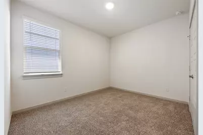 336 Fairfax Avenue, San Marcos, TX 78666 - Photo 22