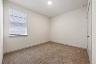 336 Fairfax Ave, San Marcos, TX 78666 - Photo 22