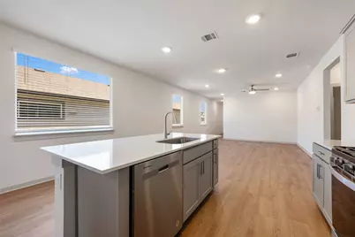 336 Fairfax Avenue, San Marcos, TX 78666 - Photo 14