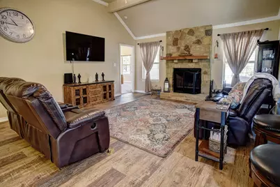384 Pope Bend Road N, Cedar Creek, TX 78612 - Photo 6