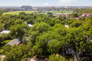 4912 Ave G Unit A and B, Austin, TX 78751 - Photo 32