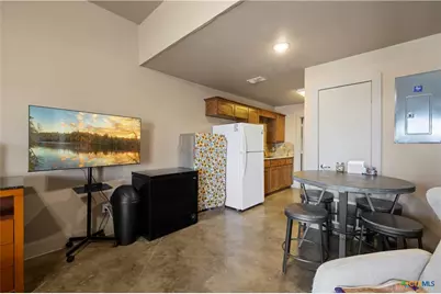 1239 Honor Lane, Temple, TX 76501 - Photo 4