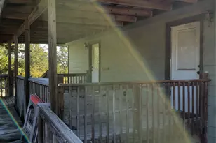 426 Cardinal Dr, Paige, TX 78659 - Photo 2