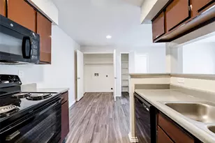 2809 W William Cannon Dr, Austin, TX 78745 - Photo 4