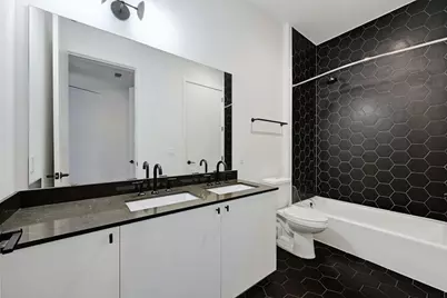 800 Embassy Drive #411, Austin, TX 78702 - Photo 26