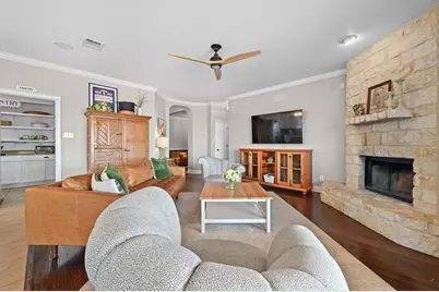 939 Avery Parkway, New Braunfels, TX 78130 - Photo 4