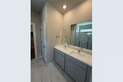 249 Red Tail Hawk Lane, Cedar Creek, TX 78612 - Photo 10