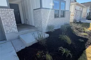 249 Red Tail Hawk Ln, Cedar Creek, TX 78612 - Photo 2