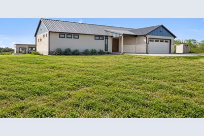111 Starlight Path, Red Rock, TX 78662 - Photo 36