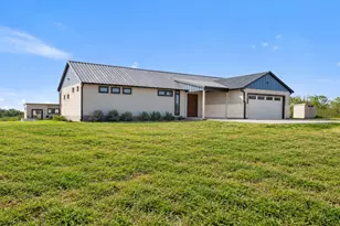 111 Starlight Path, Red Rock, TX 78662 - Photo 36