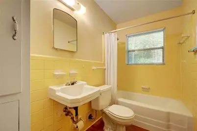 607 Bellevue Place #B, Austin, TX 78705 - Photo 6