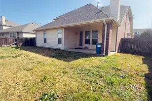 3932 Links Ln, Round Rock, TX 78664 - Photo 18