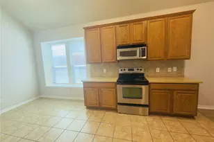 3932 Links Ln, Round Rock, TX 78664 - Photo 4