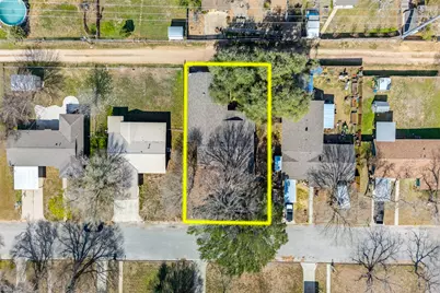 133 Hillcrest Drive, Luling, TX 78648 - Photo 34