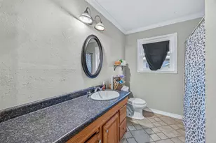 133 Hillcrest Dr, Luling, TX 78648 - Photo 18