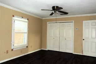 133 Hillcrest Dr, Luling, TX 78648 - Photo 12