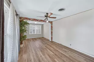 133 Hillcrest Dr, Luling, TX 78648 - Photo 4