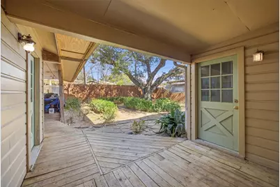 133 Hillcrest Drive, Luling, TX 78648 - Photo 22