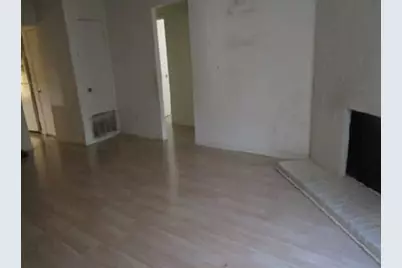 2001 E Stassney Lane, Austin, TX 78744 - Photo 4