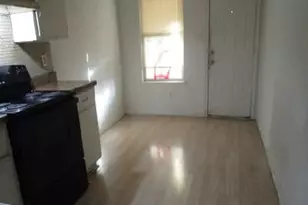 2001 E Stassney Ln, Austin, TX 78744 - Photo 6